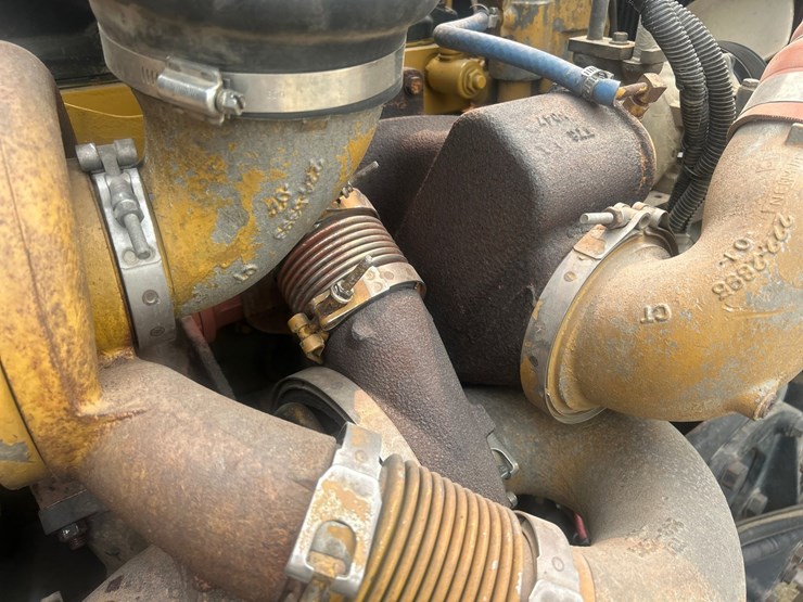 2005-caterpillar-c13-image-62