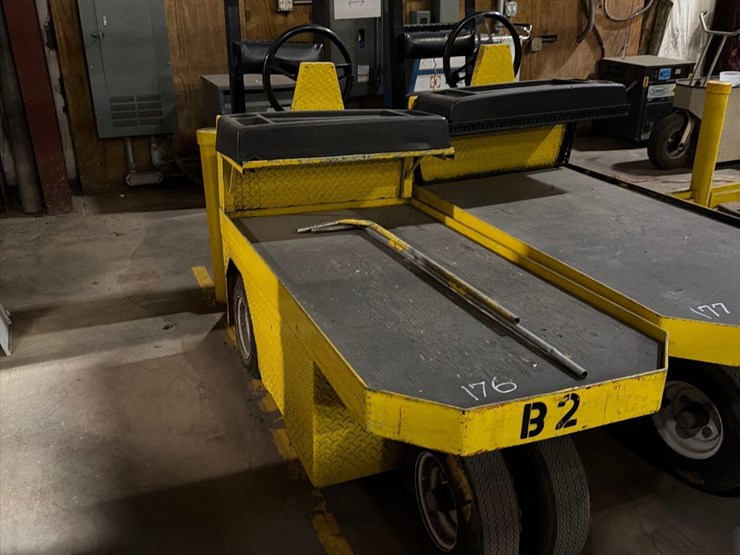 motrec-e260-electric-utility-cart-*needs-battery*-image-1