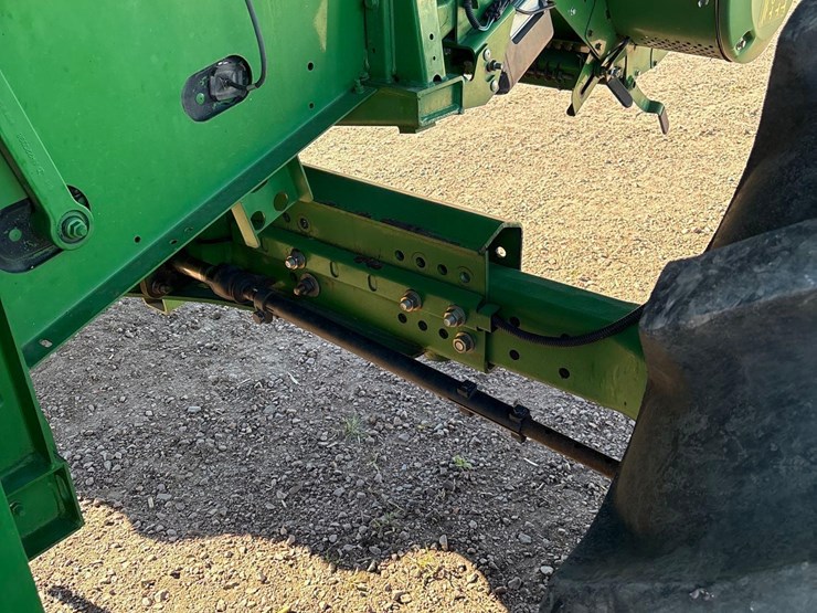 2012-john-deere-s680-image-17