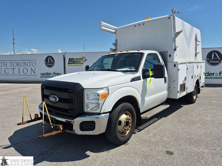 2011-ford-f350-image-1