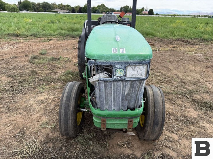 2009-john-deere-5101en-image-8