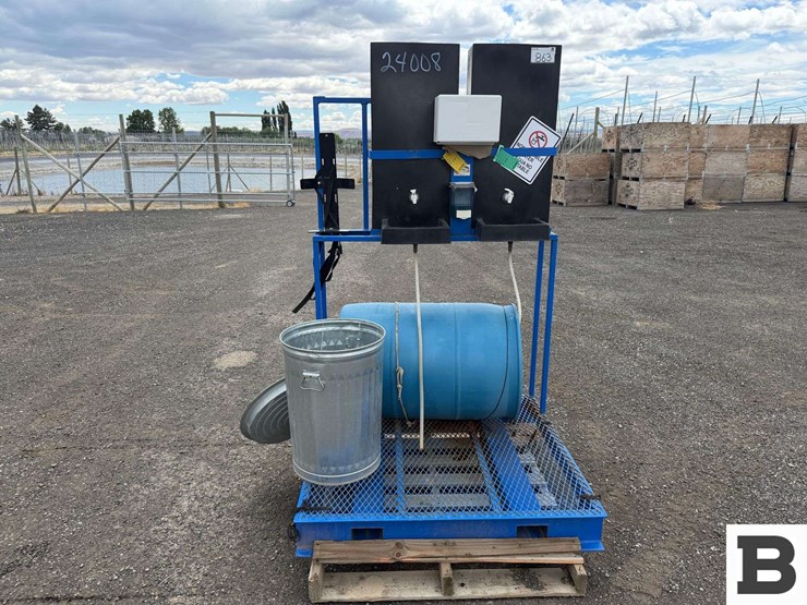 riel-solutions-ws1-mobile-wash-station---zillah,-wa-image-1