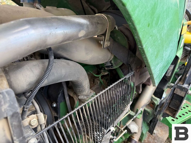 2009-john-deere-5101en-image-11