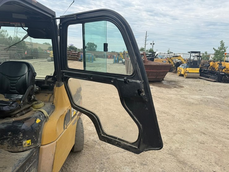 #2090-•-caterpillar-dp55n1-forklift-image-24