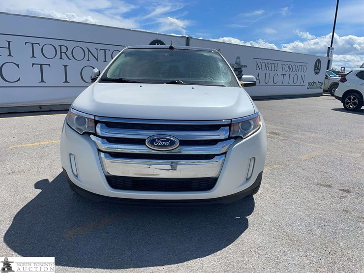 2013-ford-edge-image-2
