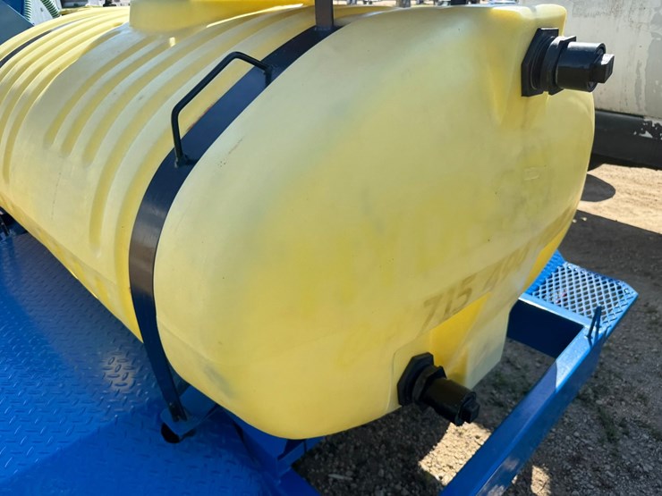 #1890-•-300-gal-towable-hydro-seeder-image-23