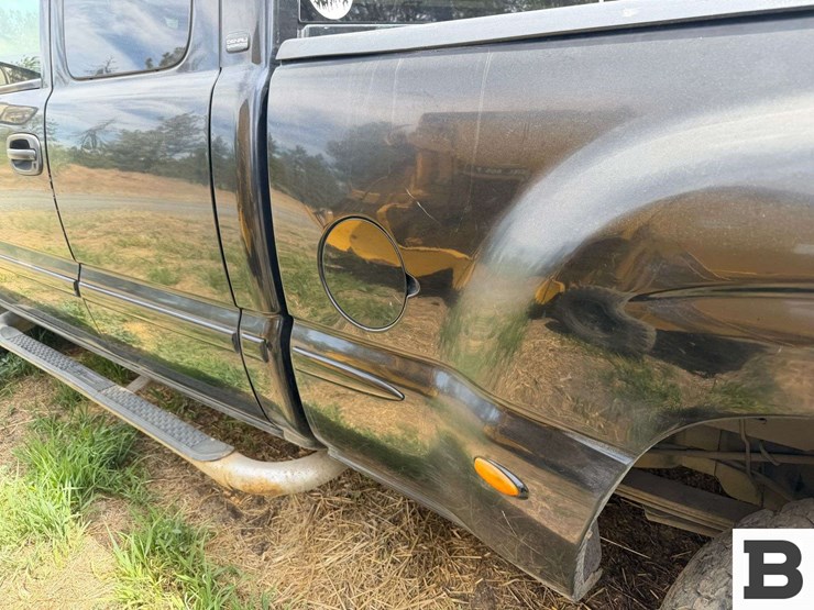 2002-gmc-sierra-1500-image-10