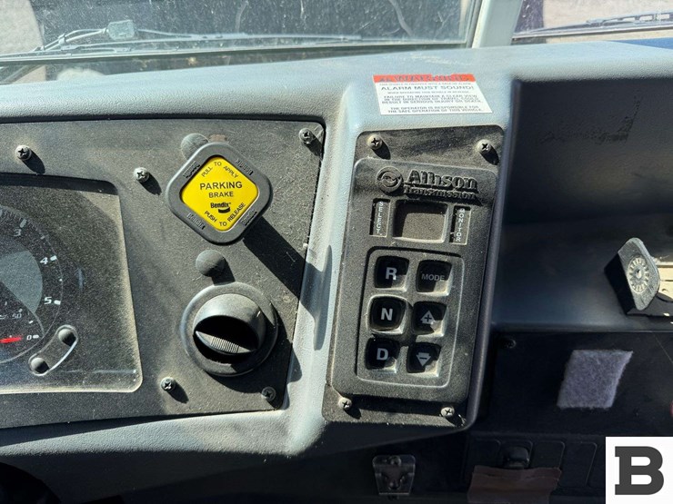 2013-blue-bird-bb-conventional-school-bus-image-50