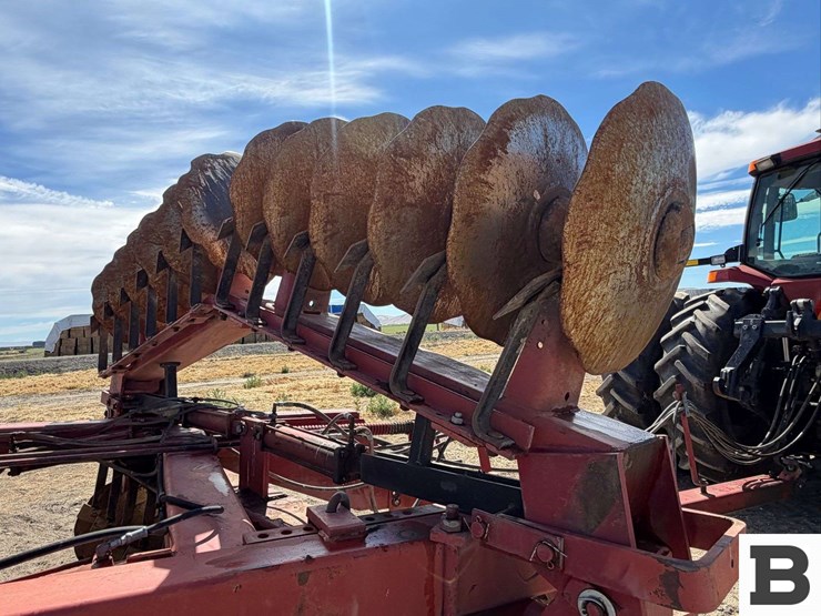case-ih-770-image-18
