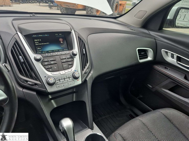 2014-chevrolet-equinox-image-13