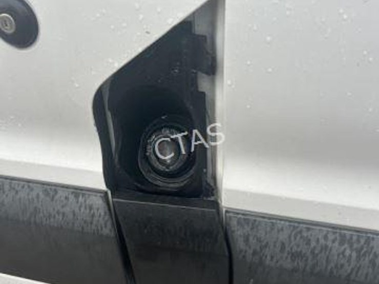 2017-ford-transit-image-12