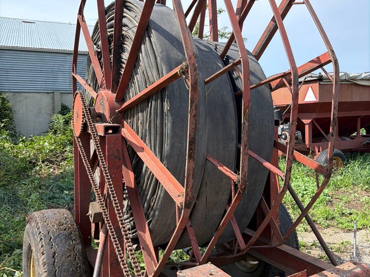 manure-hose-reel-cart-&-hose-image-12