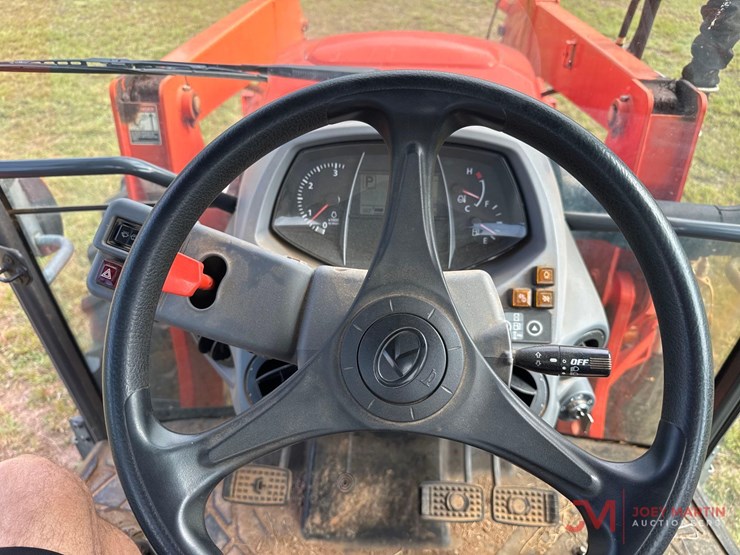 kubota-m5-091-image-28