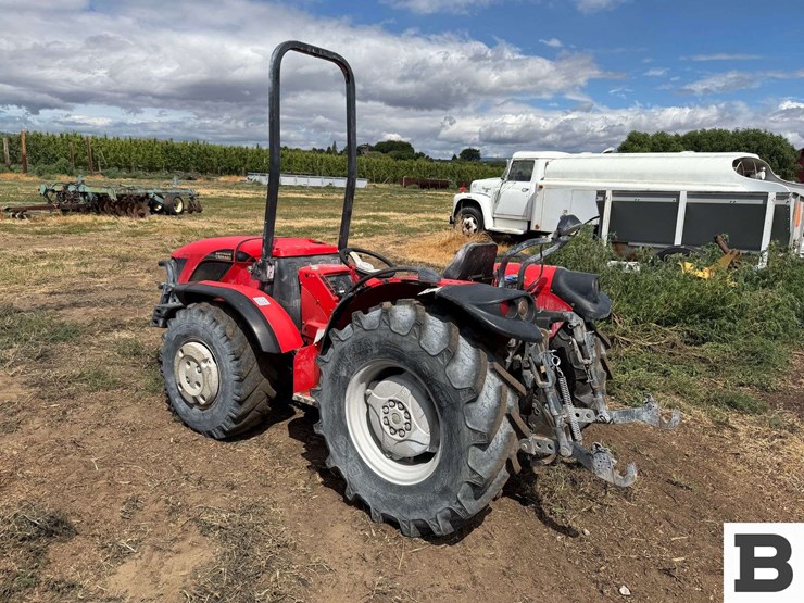 2015-antonio-carraro-tgf9800-image-3