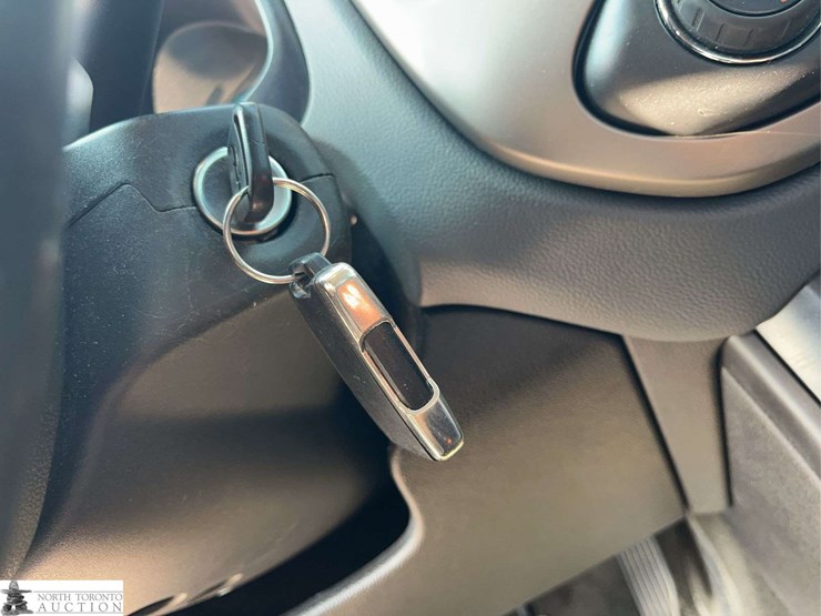 2015-chevrolet-colorado-image-14