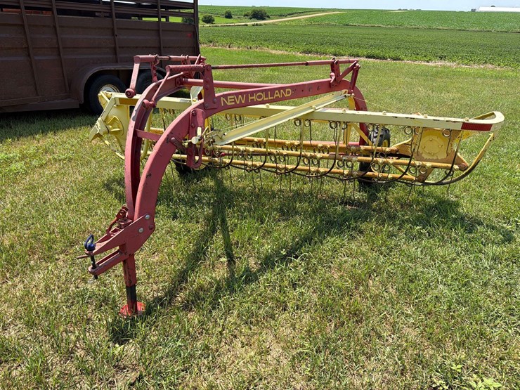 new-holland-56-image-2