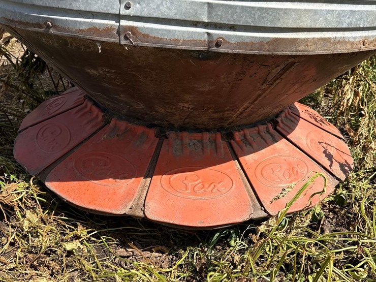 pax-3-ton-hog-feeder-image-2