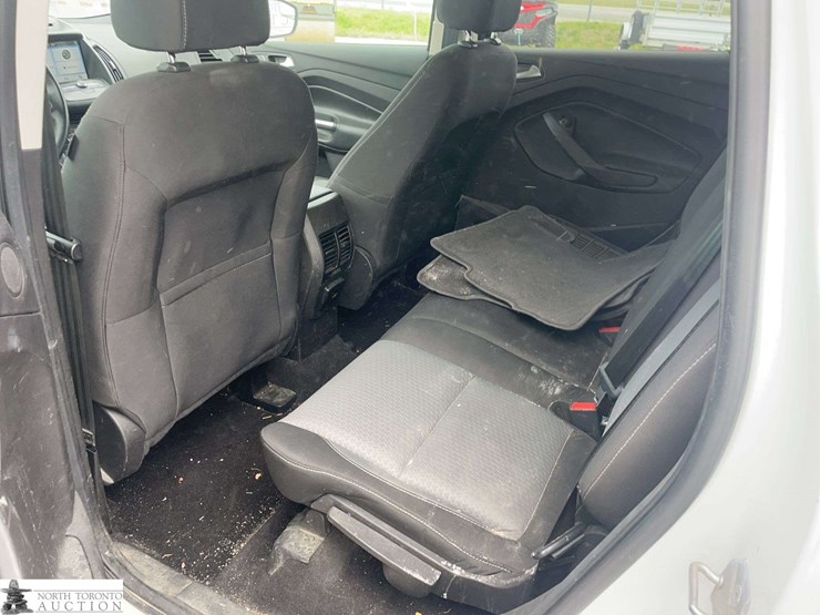 2017-ford-escape-image-15