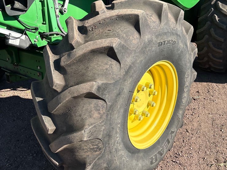 2012-john-deere-s680-image-43