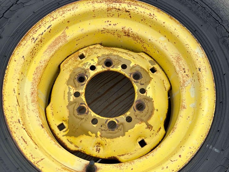 2---10.00-15-rims-&-tires-image-6