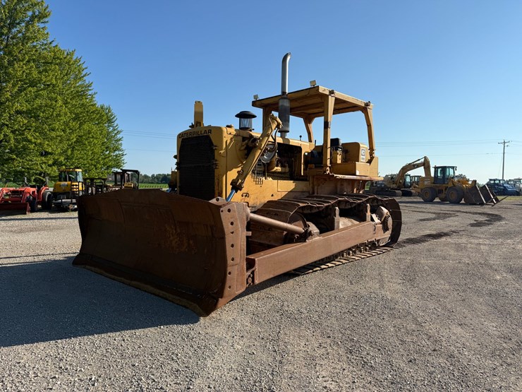 caterpillar-d8h-image-1