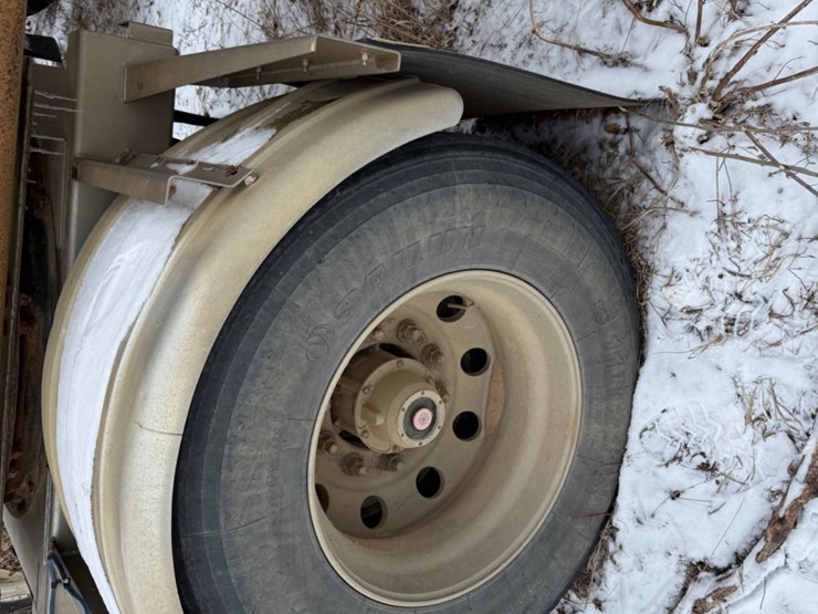 2011-brenner-tank-pup-trailer-image-8