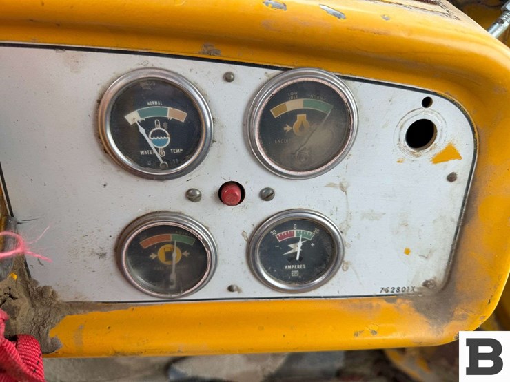caterpillar-crawler-tractor---edwall,-wa-image-78
