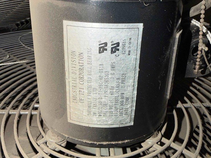 3-30”-industrial-fans-image-4
