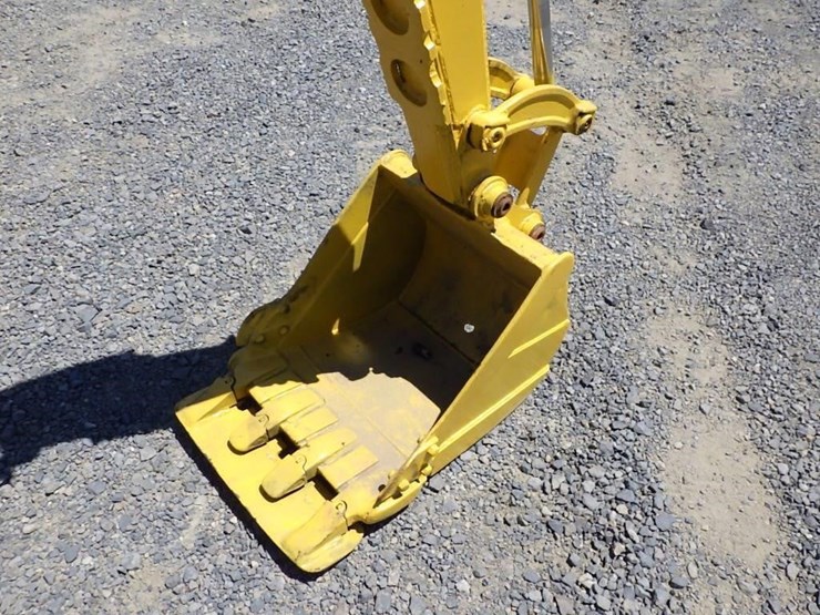 komatsu-pc35mr-1-image-20