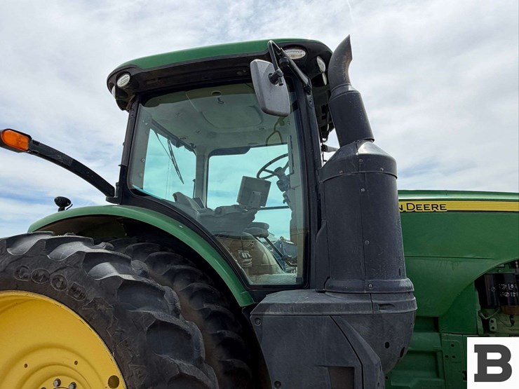 2014-john-deere-8345r-image-41