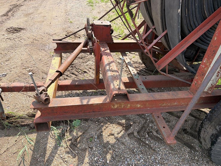 manure-hose-reel-cart-&-hose-image-9