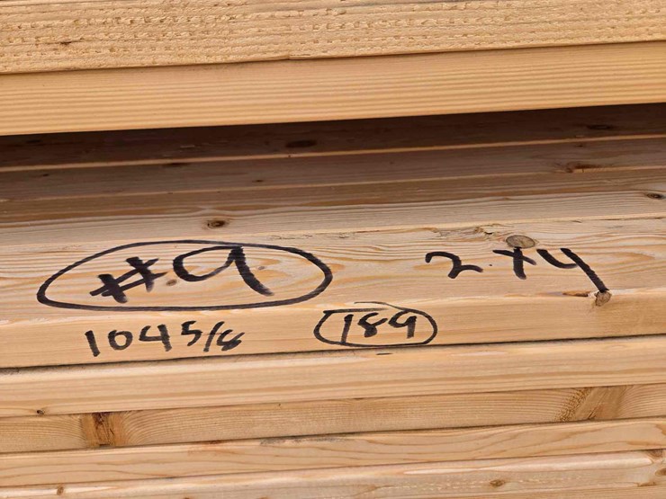 2x4-lumber-image-2