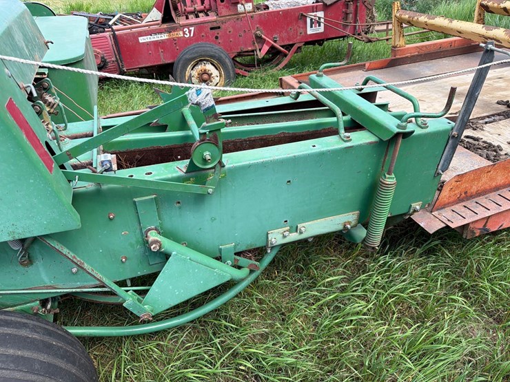 john-deere-327-image-13