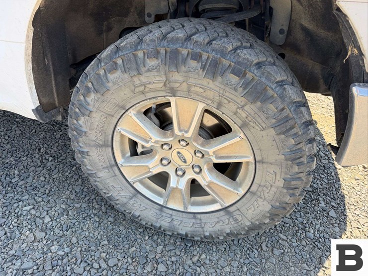 2017-ford-f150-image-12