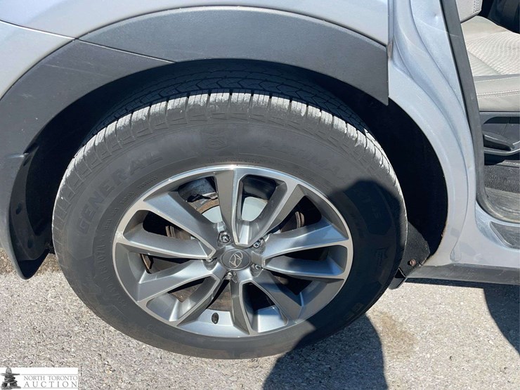 2018-hyundai-santa-fe-image-24