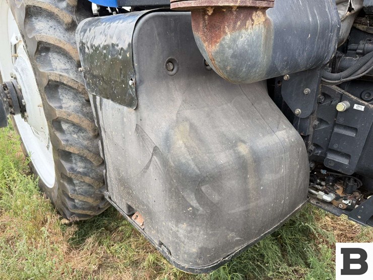 2007-new-holland-tg305-image-73