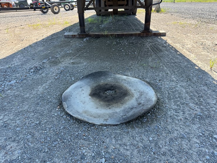 2016-fontaine-flat-bed-trailer-image-28