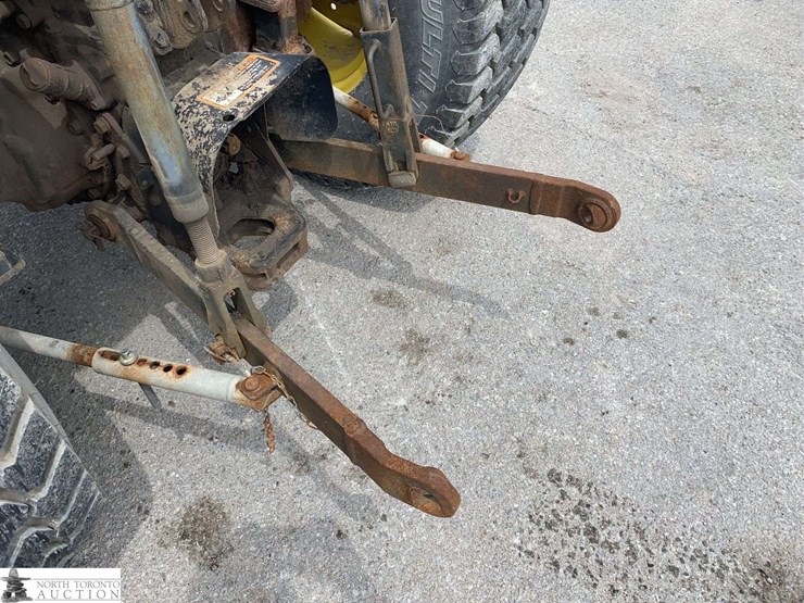 2010-john-deere-4520-image-30