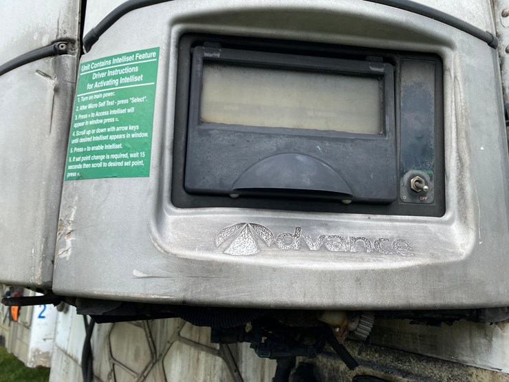 2005-utility-3000r-reefer-image-37