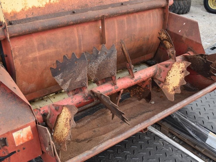 new-holland-514-image-5