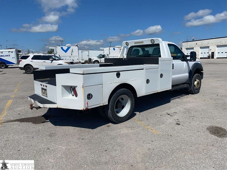 2012-ford-f550-image-5