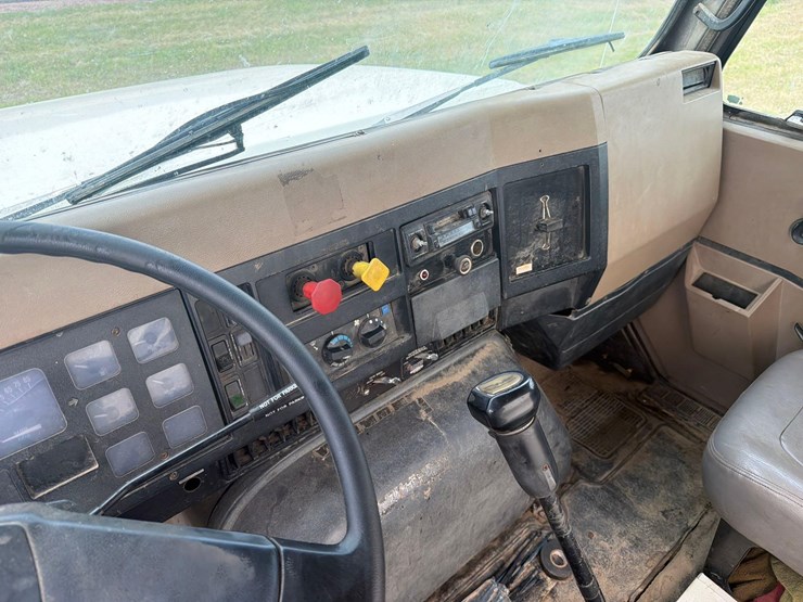 1991-cummins-855-image-43
