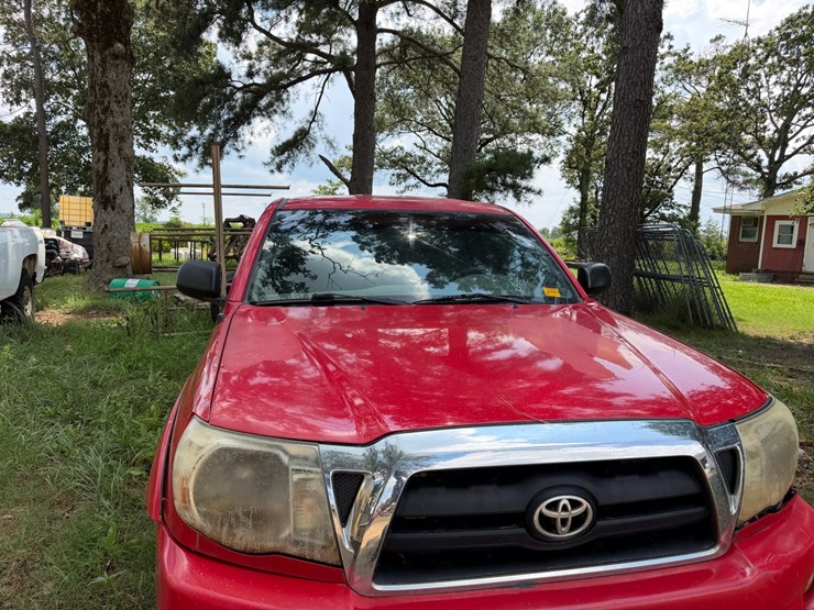 2006-toyota-tacoma-image-28