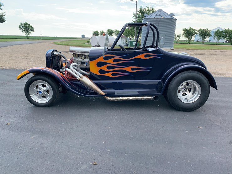 1927-ford-t-bucket-hot-rod-image-10