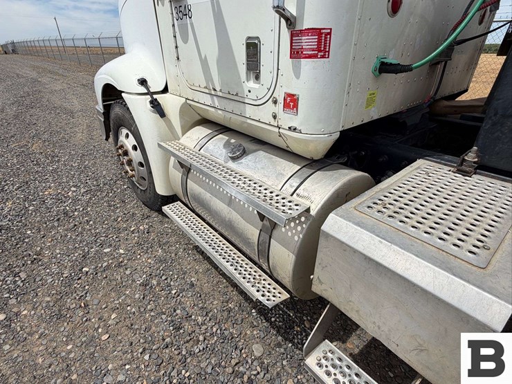 2007-international-9400i-tractor-truck---boardman,-or-image-18