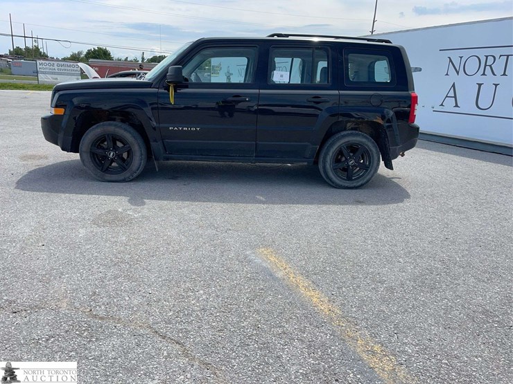 2017-jeep-patriot-image-8
