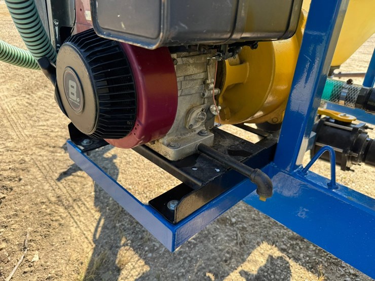 #1890-•-300-gal-towable-hydro-seeder-image-19
