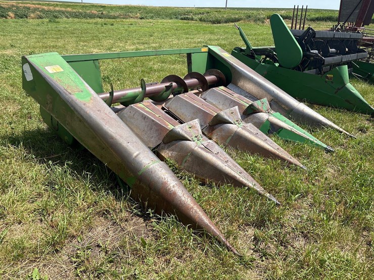john-deere-443-image-2