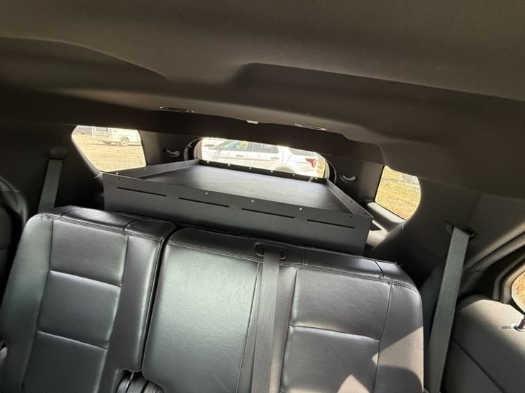 2014-ford-explorer-image-19