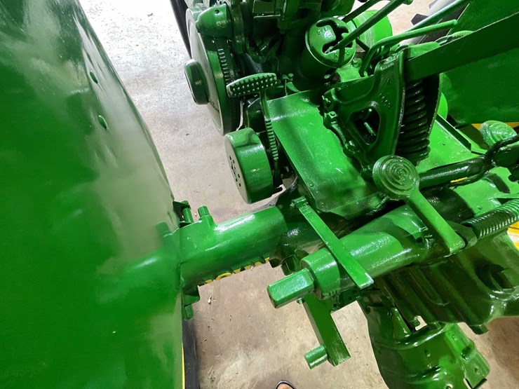 1947-john-deere-model-b-image-19